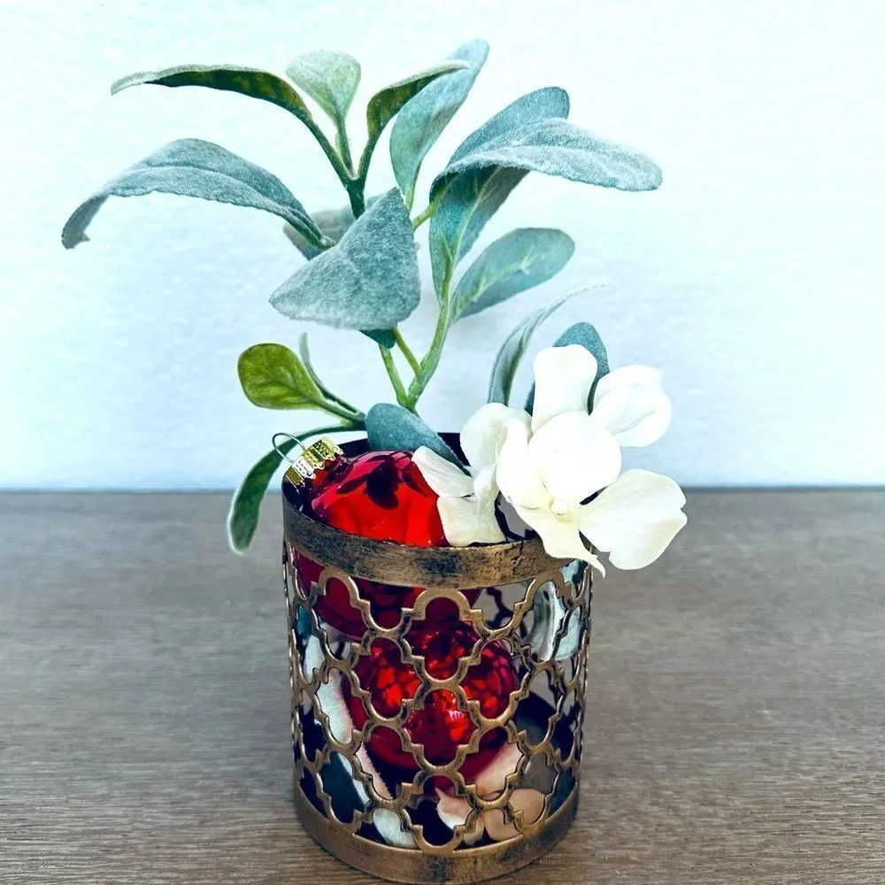 Holiday Glam Gold Metal Vase Floral Filler Decor